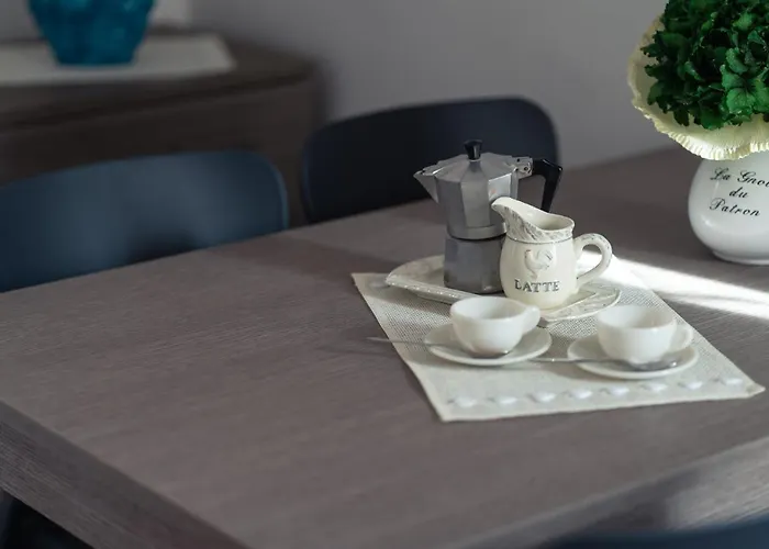 Il Mare Fra Gli Ulivi